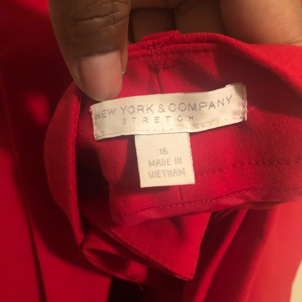 Petite Delta Red NY&Co Suit